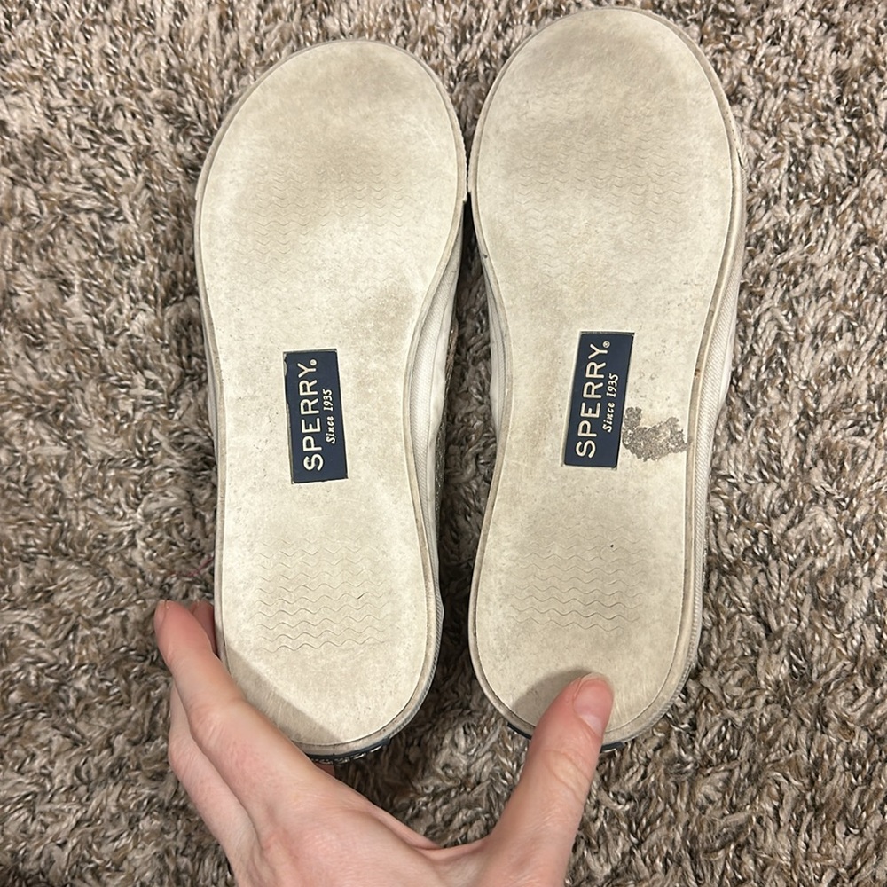 Sperry’s - Picture 4 of 4